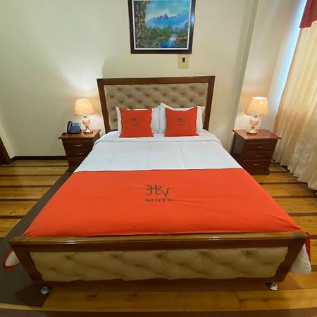 Hotel Velanez Suite Riobamba Eksteriør billede