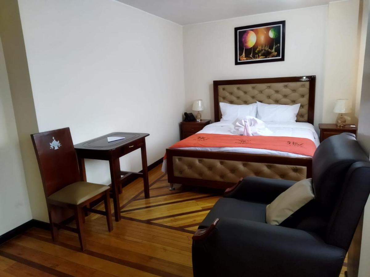 Hotel Velanez Suite Riobamba Eksteriør billede