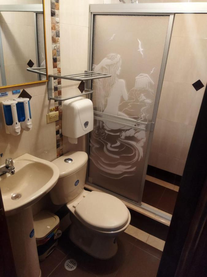 Hotel Velanez Suite Riobamba Eksteriør billede